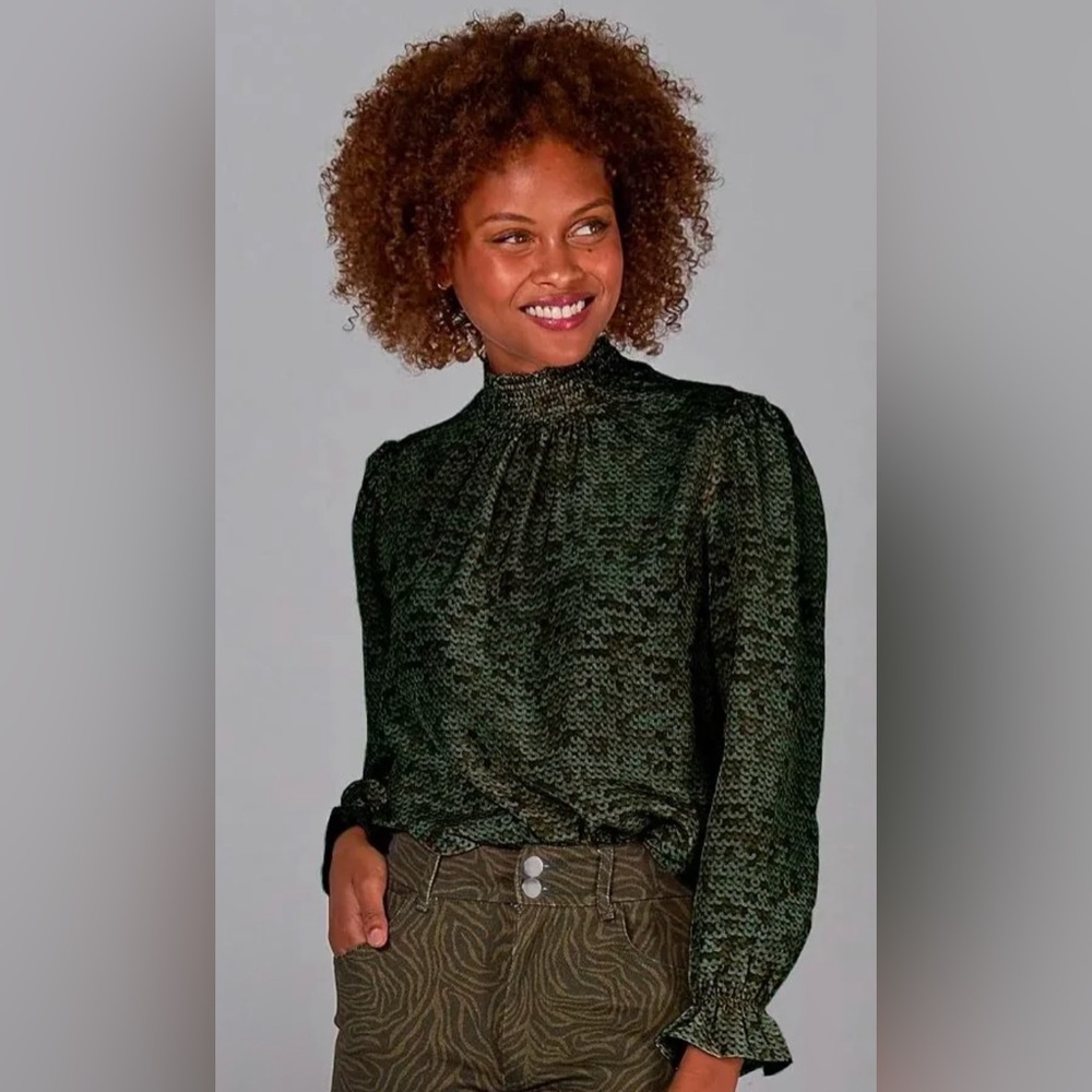 Tucker NYC Stella Top | Emerald Sequins
